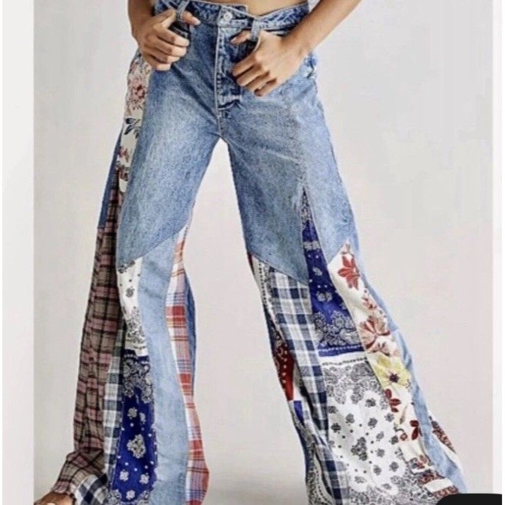 Free People Cortez Pieced Jeans We The Free Patchwork Flare Blue 27 - Picture 2 of 15